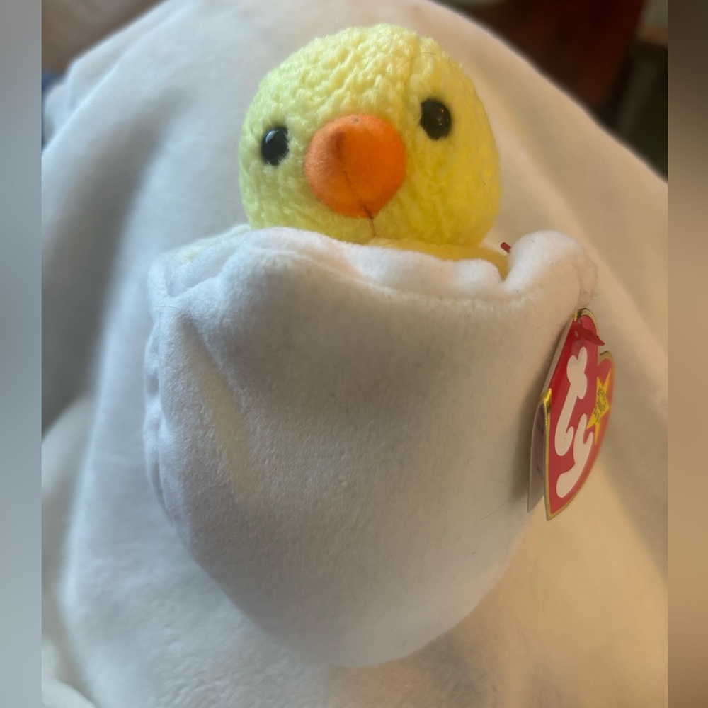 Vintage 1999 NWT perfect condition Ty beanie baby EGGBERT